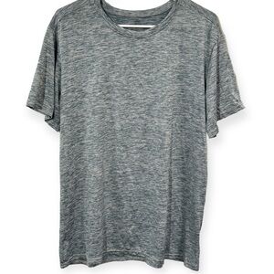 Realessentials Men’s Climate Cool Performance‎ Shirt Size XL